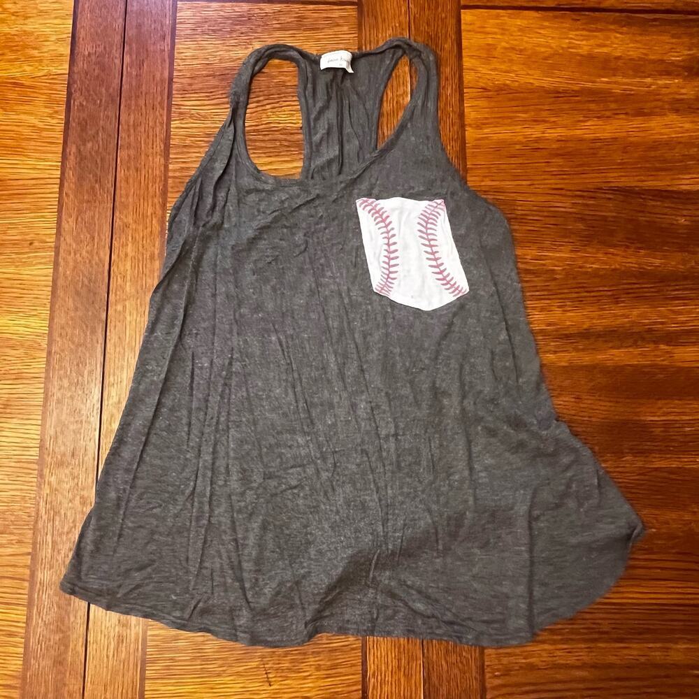 FREE KISSES Dark Gary Baseball Graphic Pocket Sleeveless Racerback Tank Medium - Picture 6 of 6